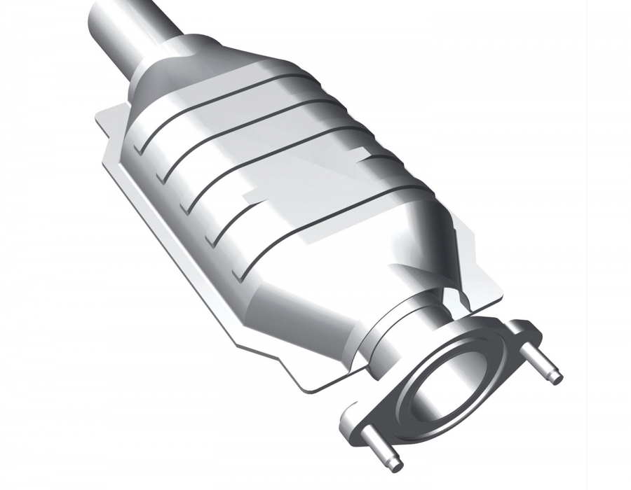 Катализатор это в авто. Каталитический конвертер автомобиля. Катализатор в автомобиле. Катализатор выхлопных газов. Катализатор на белом фоне.